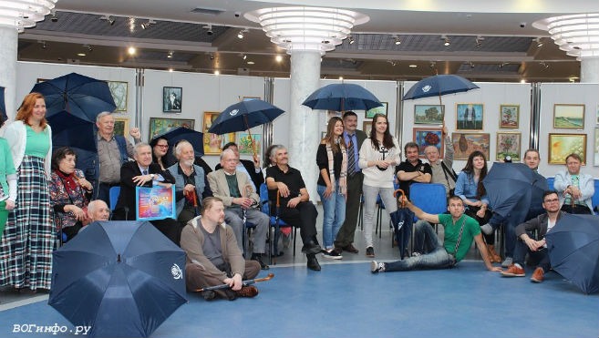 В Смоленске открылась выставка глухих художников